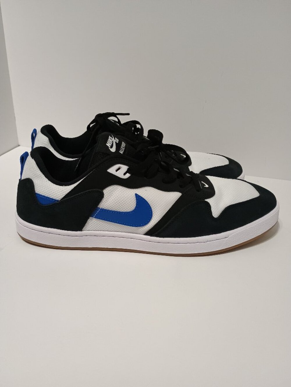 Nike SB Alleyoop Skate Shoes White Black Royal Blue Men’s Sneakers - Picture 3 of 7